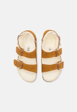 Birkenstock Milano Regular - Pantuflas - Tan 9 Birkenstock Milano Regular - Pantuflas - Tan -Birkenstock Ventas 2025 4e381a3989e346b791ff69dcc91ec6e8