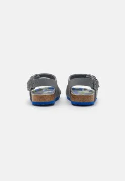 Birkenstock Milano Kids Softbuc - Sandalias - Gray 8 Birkenstock Milano Kids Softbuc - Sandalias - Gray -Birkenstock Ventas 2025 85d3e62d5c08408886b3beac8dfa1d88
