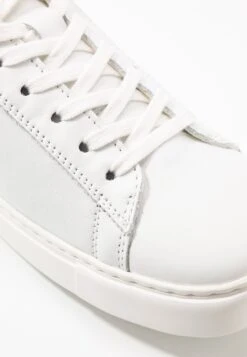 Birkenstock Bend - Zapatillas - White 9 Birkenstock Bend - Zapatillas - White -Birkenstock Ventas 2025 b989cca2285a4f2f837f1f9581ee9505