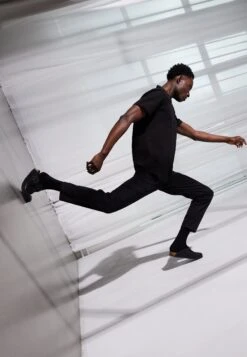 Birkenstock Boston Narrow Fit - Pantuflas - Schwarz